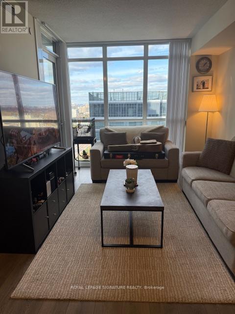 2408 - 9 Valhalla Inn Road, Toronto, Ontario  M9B 0B2 - Photo 4 - W12556660