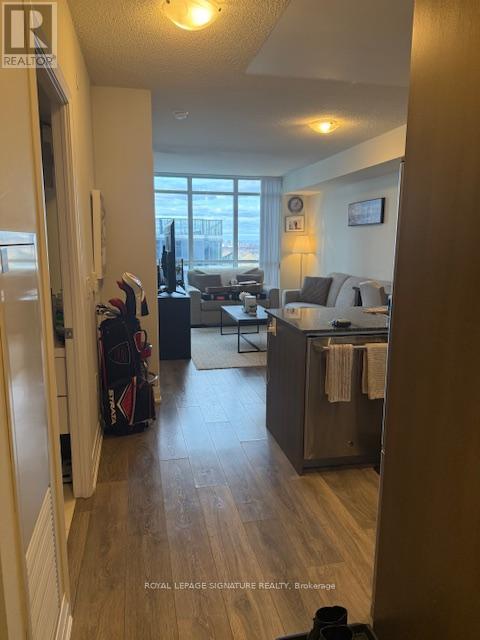 2408 - 9 Valhalla Inn Road, Toronto, Ontario  M9B 0B2 - Photo 5 - W12556660