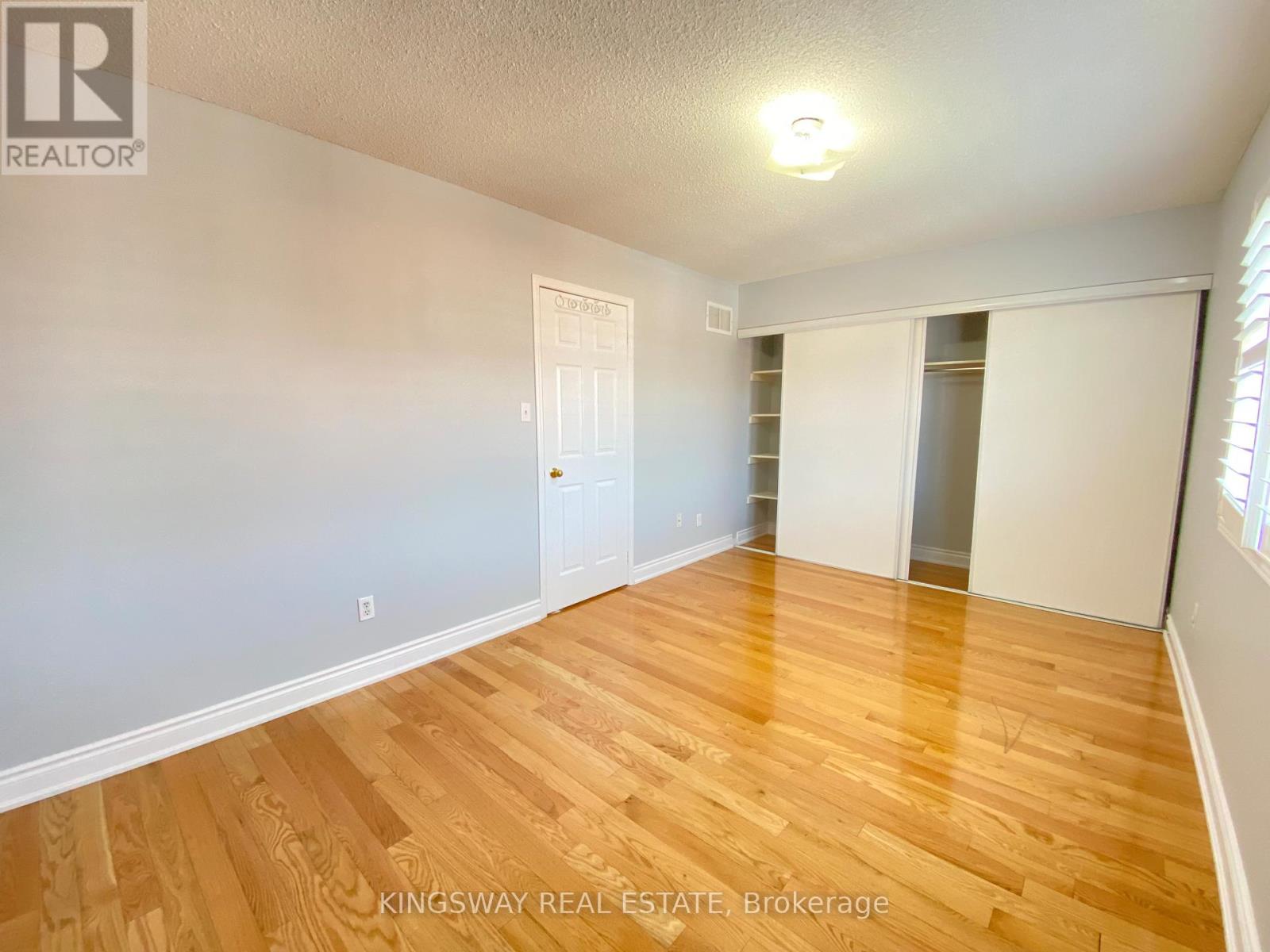 33 Caranci Crescent, Brampton, Ontario  L6P 1H3 - Photo 13 - W12556680