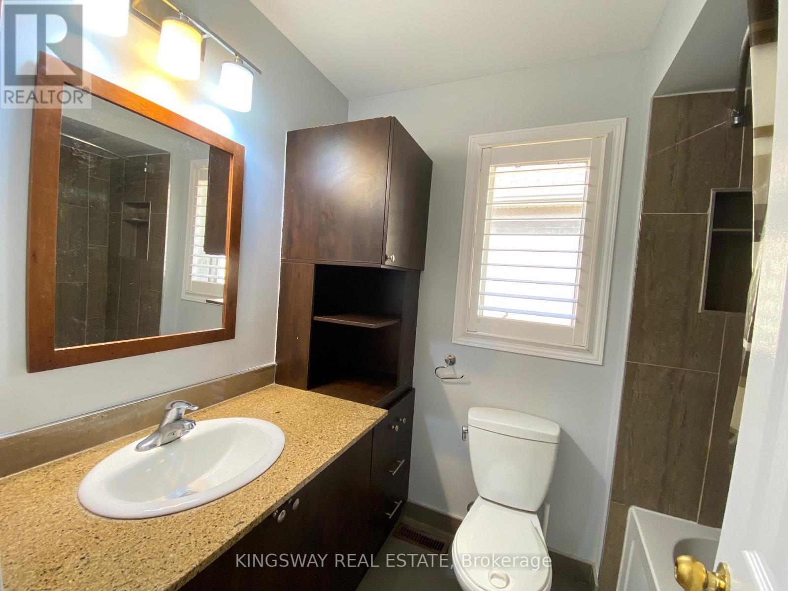 33 Caranci Crescent, Brampton, Ontario  L6P 1H3 - Photo 15 - W12556680