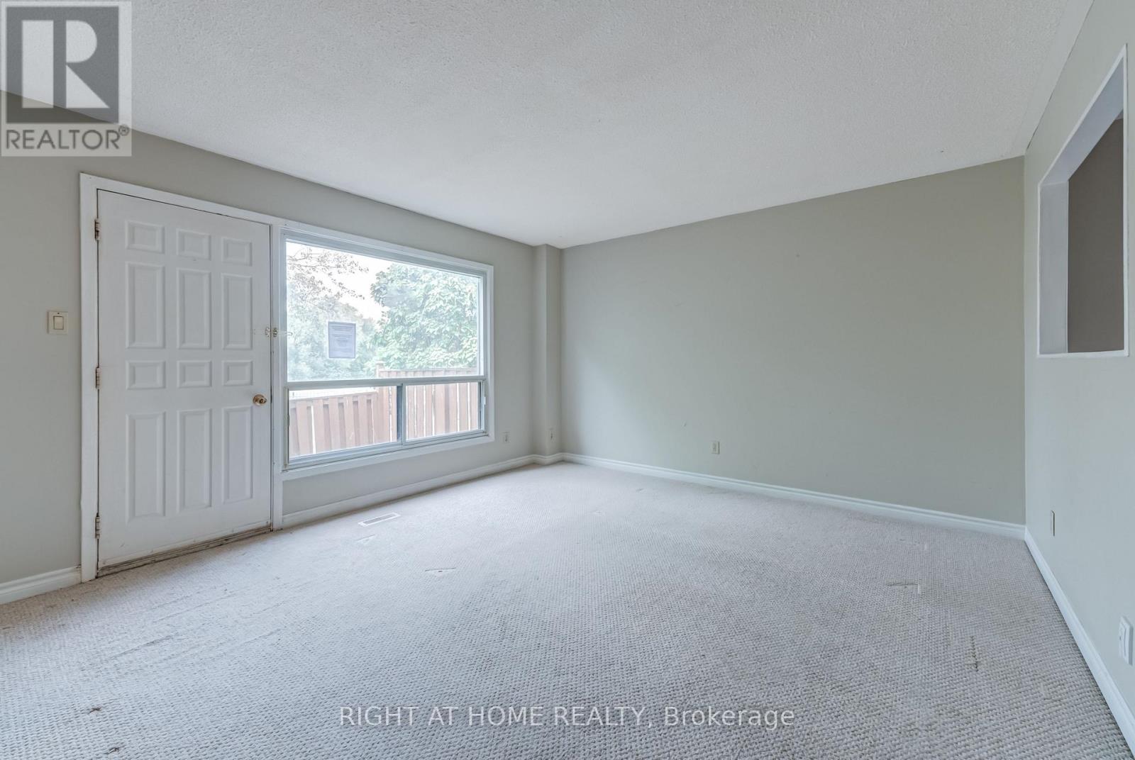 78 - 475 Bramalea Road, Brampton, Ontario L6T 2X2 - Photo 11 - W12556692