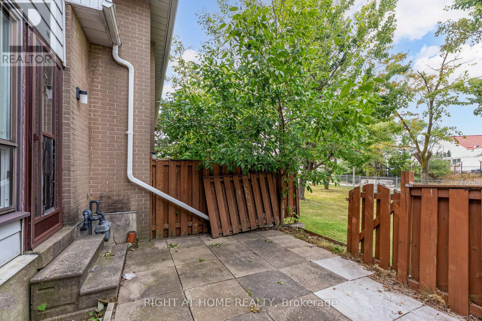 78 - 475 Bramalea Road, Brampton, Ontario L6T 2X2 - Photo 25 - W12556692