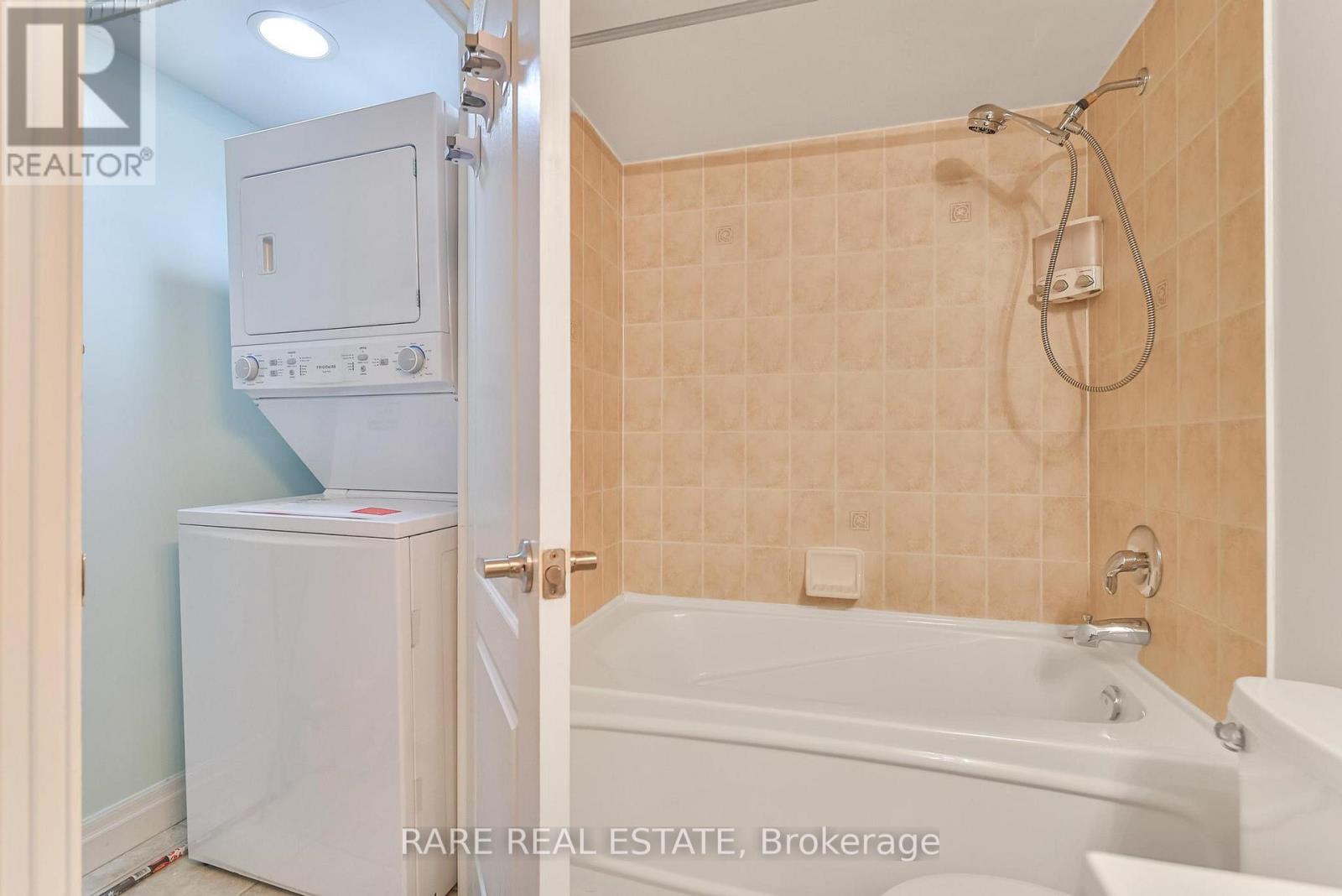 1404 - 2121 Lakeshore Boulevard W, Toronto, Ontario  M8V 4E9 - Photo 21 - W12556706