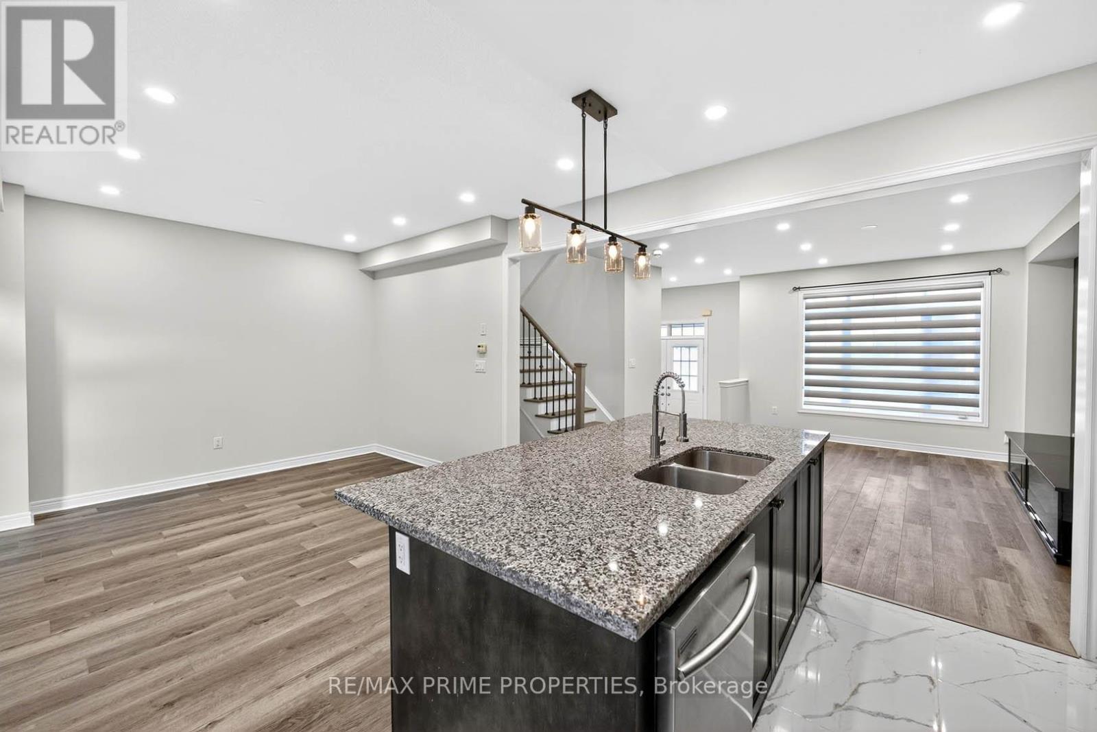 14 Primo Road, Brampton, Ontario  L7A 0Z1 - Photo 17 - W12556718