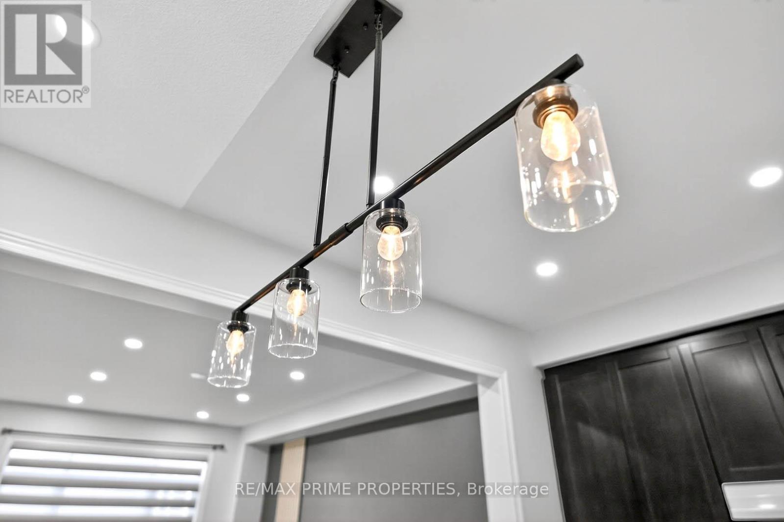 14 Primo Road, Brampton, Ontario  L7A 0Z1 - Photo 18 - W12556718