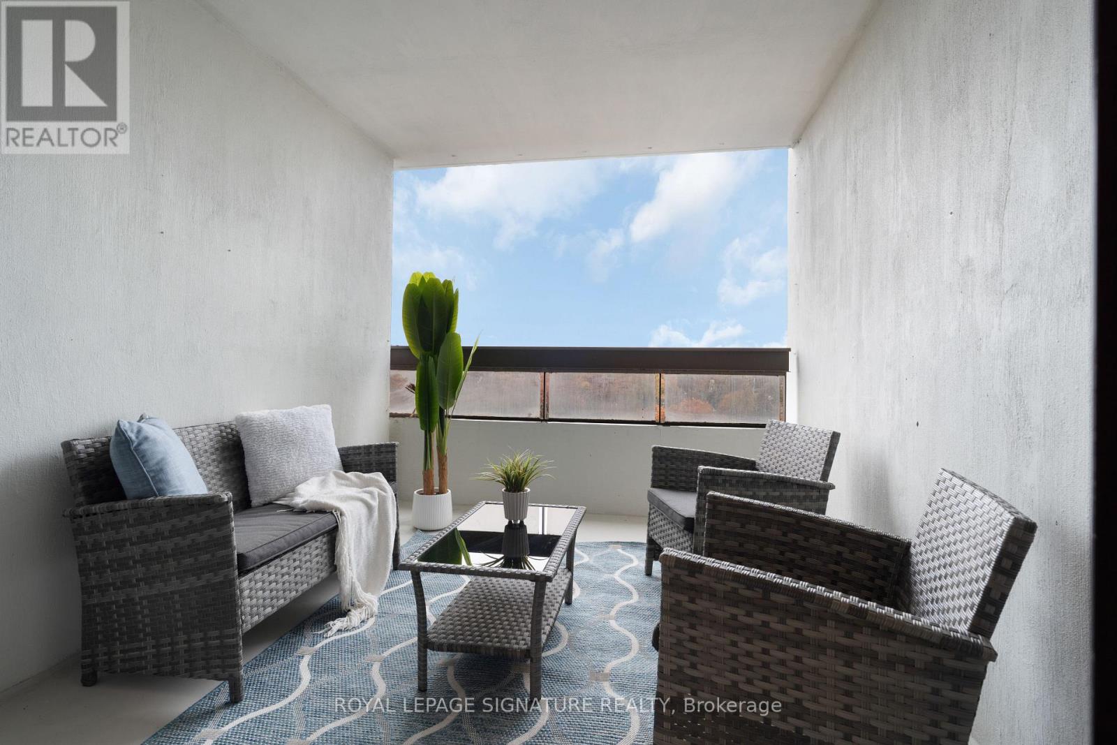 911 - 100 Quebec Avenue E, Toronto, Ontario  M6P 4B8 - Photo 24 - W12556732