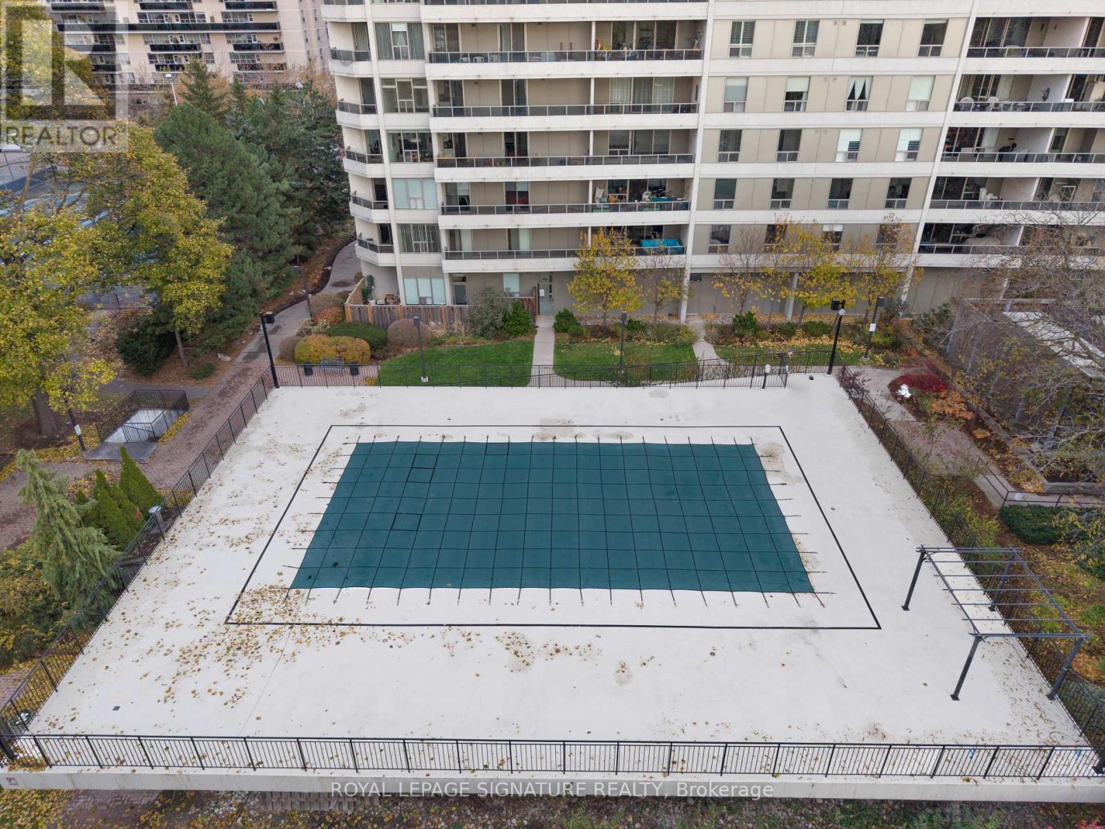 911 - 100 Quebec Avenue E, Toronto, Ontario  M6P 4B8 - Photo 28 - W12556732