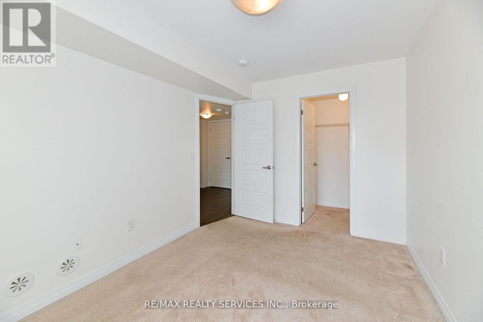 2 - 142 William Duncan Road, Toronto, Ontario  M3K 0C1 - Photo 17 - W12556768