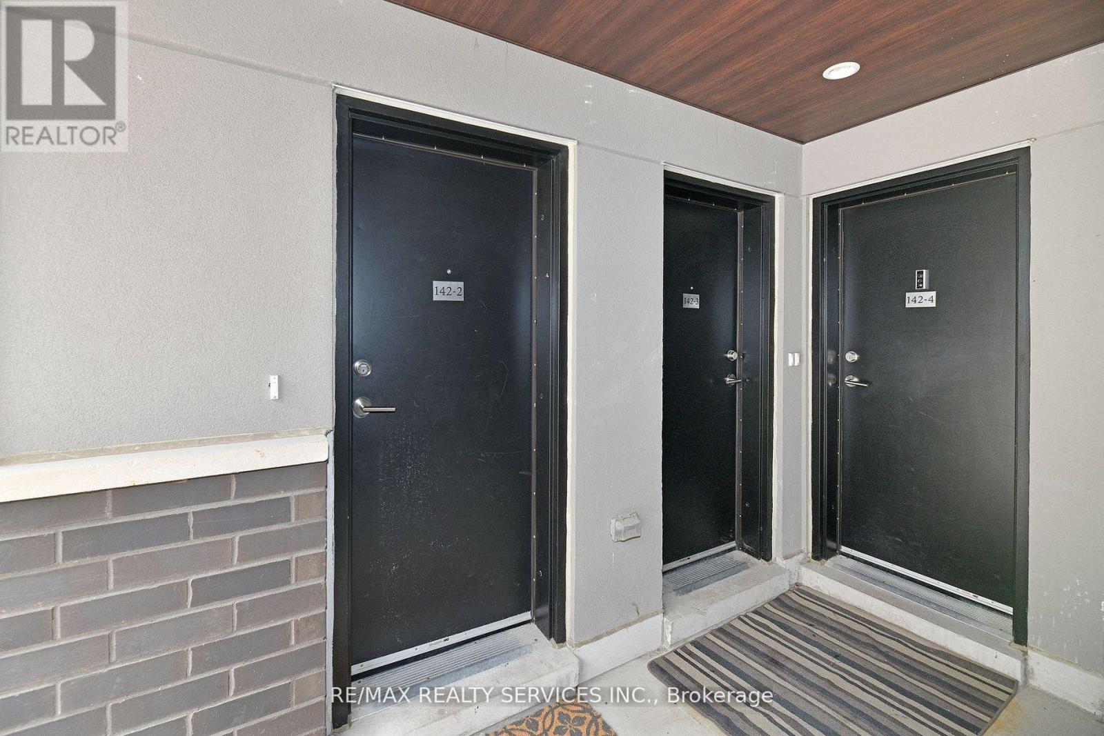 2 - 142 William Duncan Road, Toronto, Ontario  M3K 0C1 - Photo 2 - W12556768