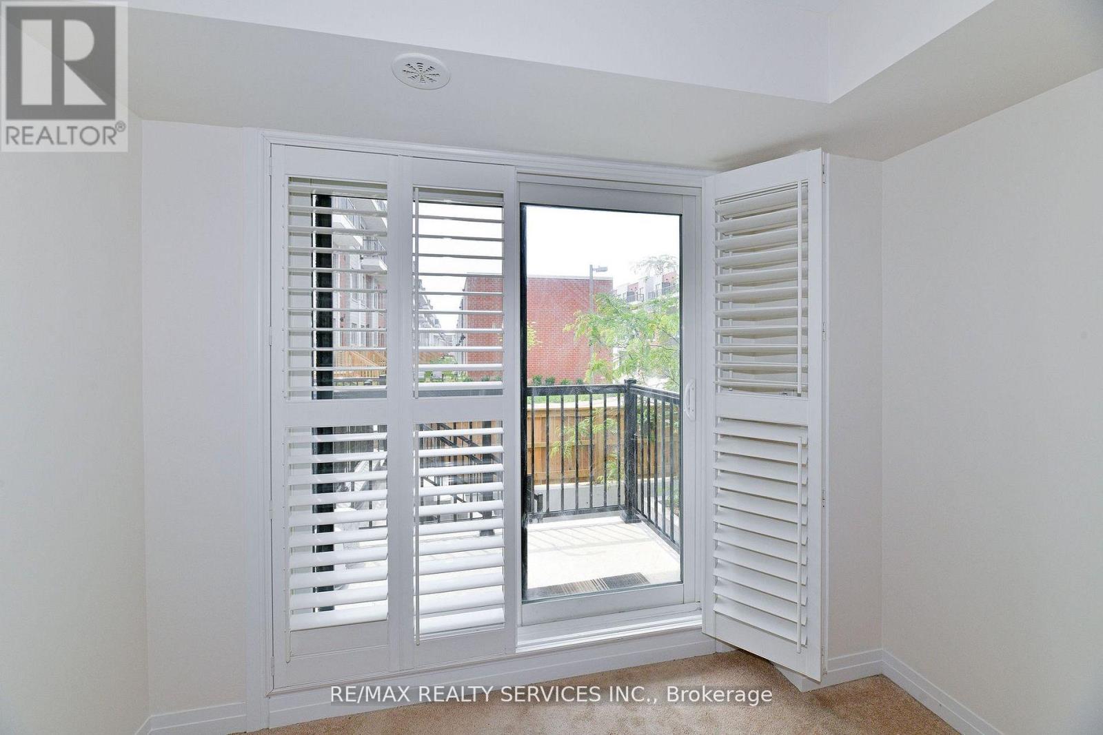 2 - 142 William Duncan Road, Toronto, Ontario  M3K 0C1 - Photo 24 - W12556768