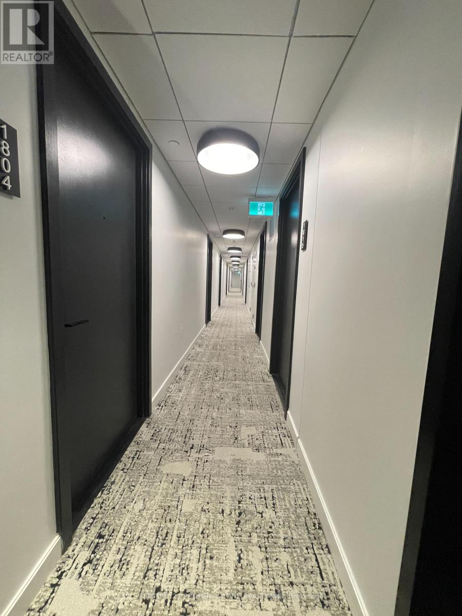 1812 - 3009 Novar Road, Mississauga, Ontario  L5B 0P9 - Photo 3 - W12556776