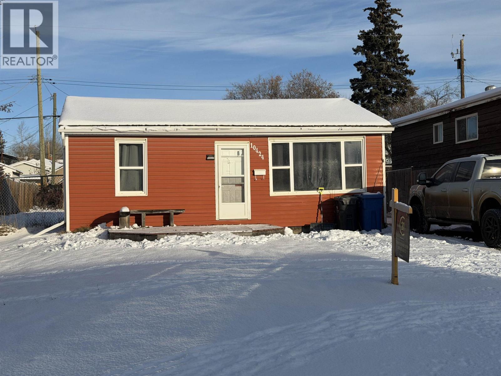 10424 102 AVENUE, Fort St. John, British Columbia