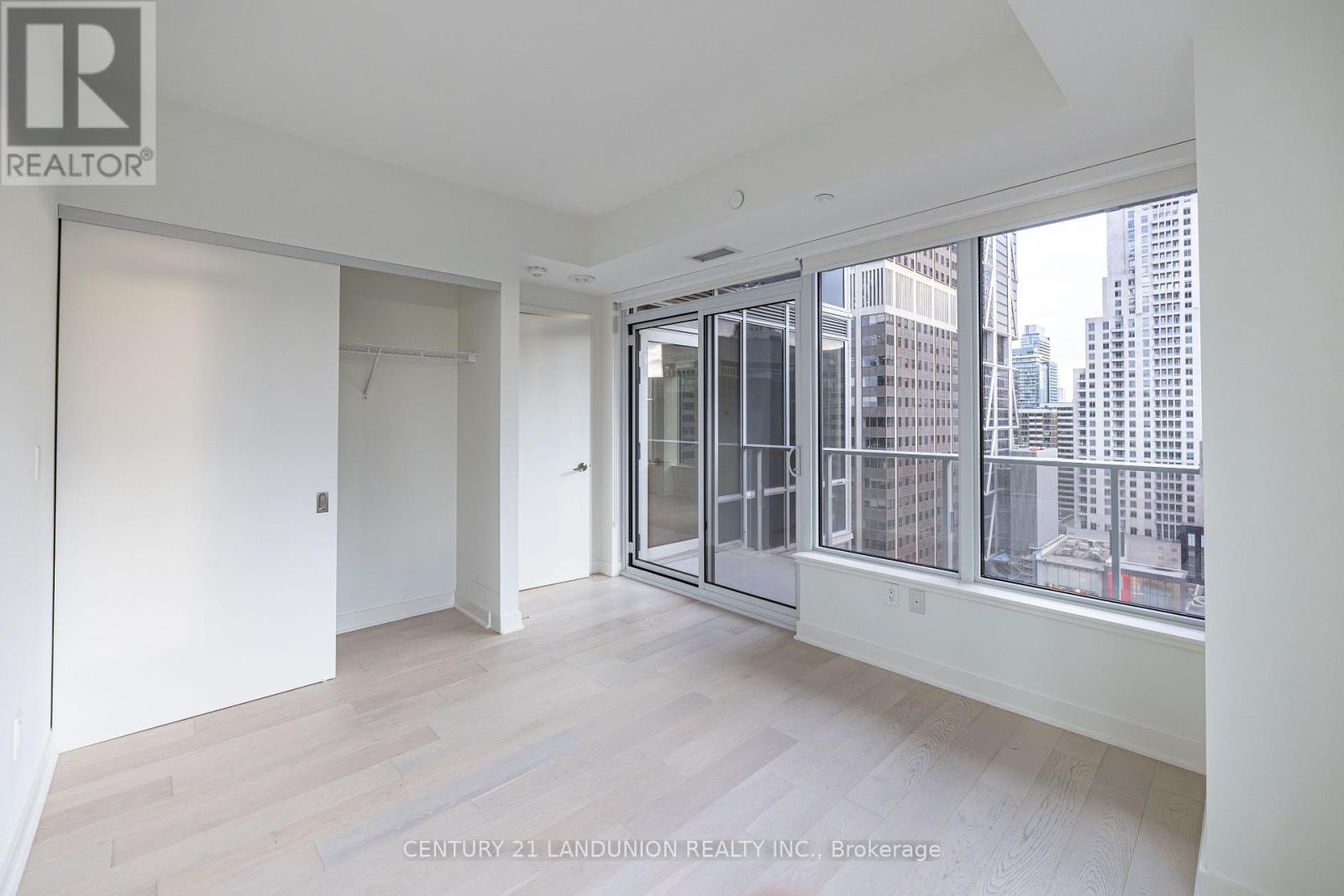 1312 - 11 Yorkville Avenue E, Toronto, Ontario  M4W 0B7 - Photo 12 - C12547676