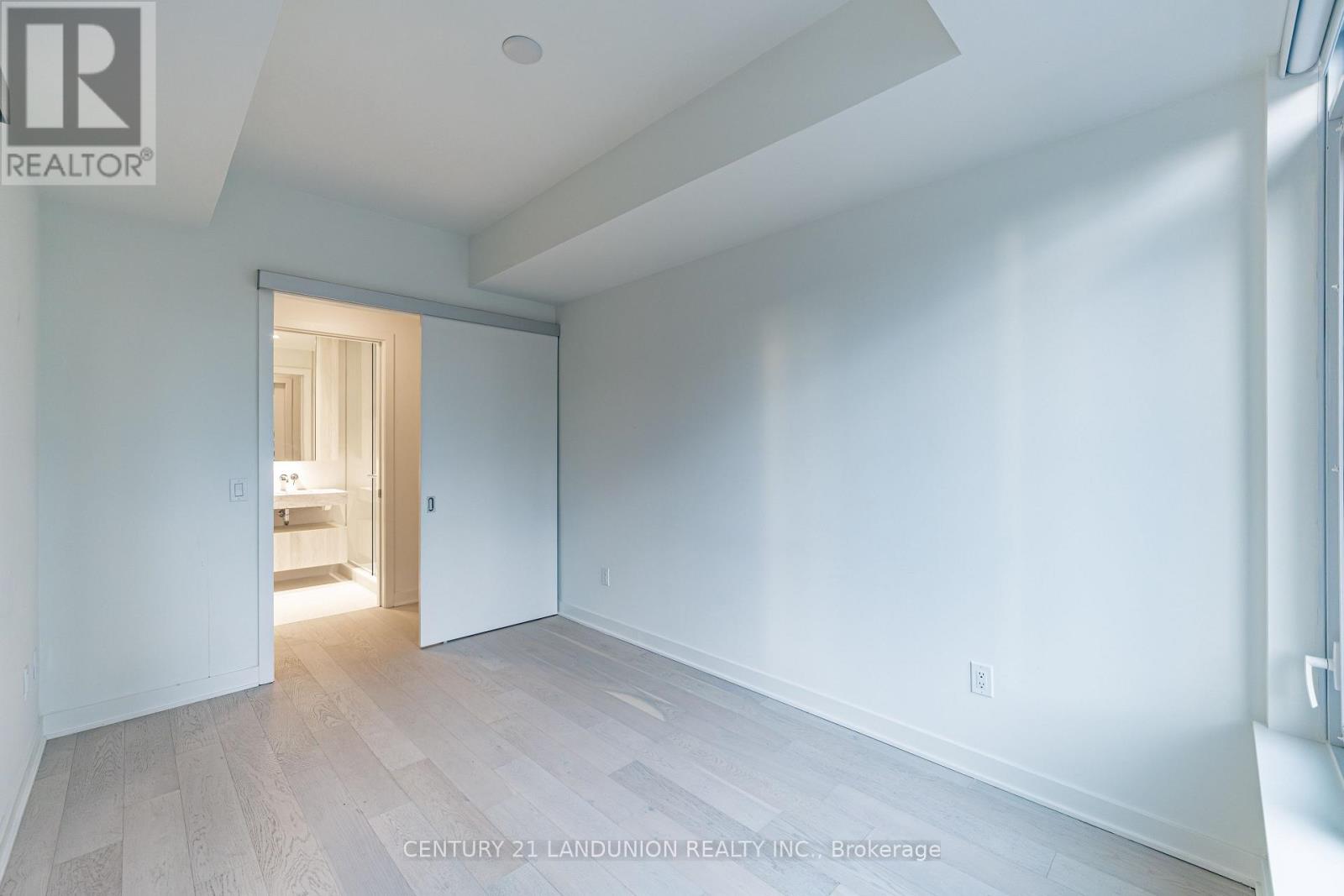 1312 - 11 Yorkville Avenue E, Toronto, Ontario  M4W 0B7 - Photo 23 - C12547676