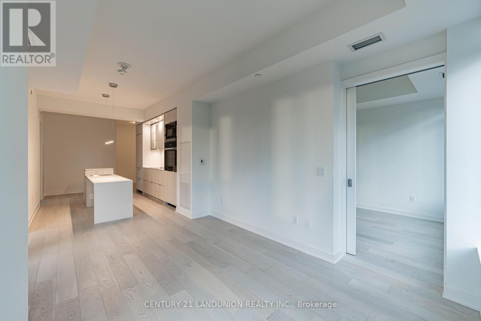 1312 - 11 Yorkville Avenue E, Toronto, Ontario  M4W 0B7 - Photo 21 - C12547676