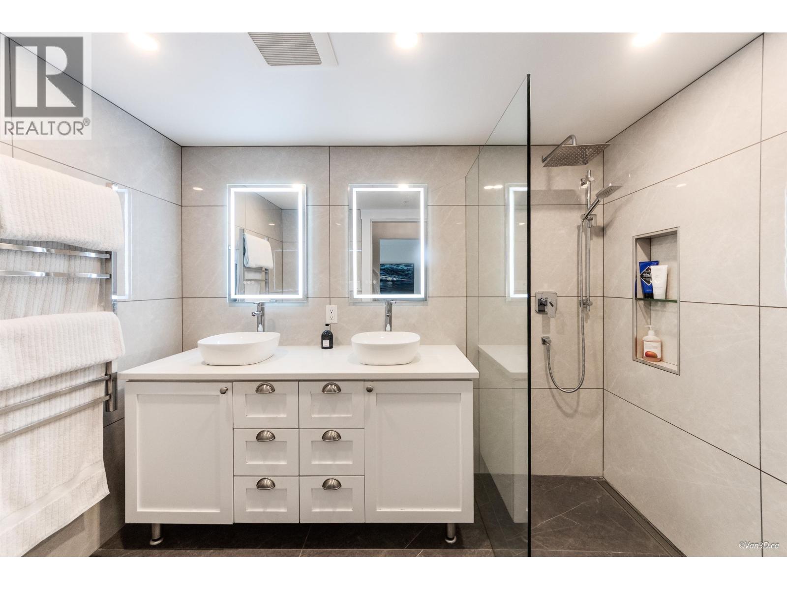 1017 W 8th Avenue, Vancouver, British Columbia V6H 1C3 - Photo 15 - R3061123