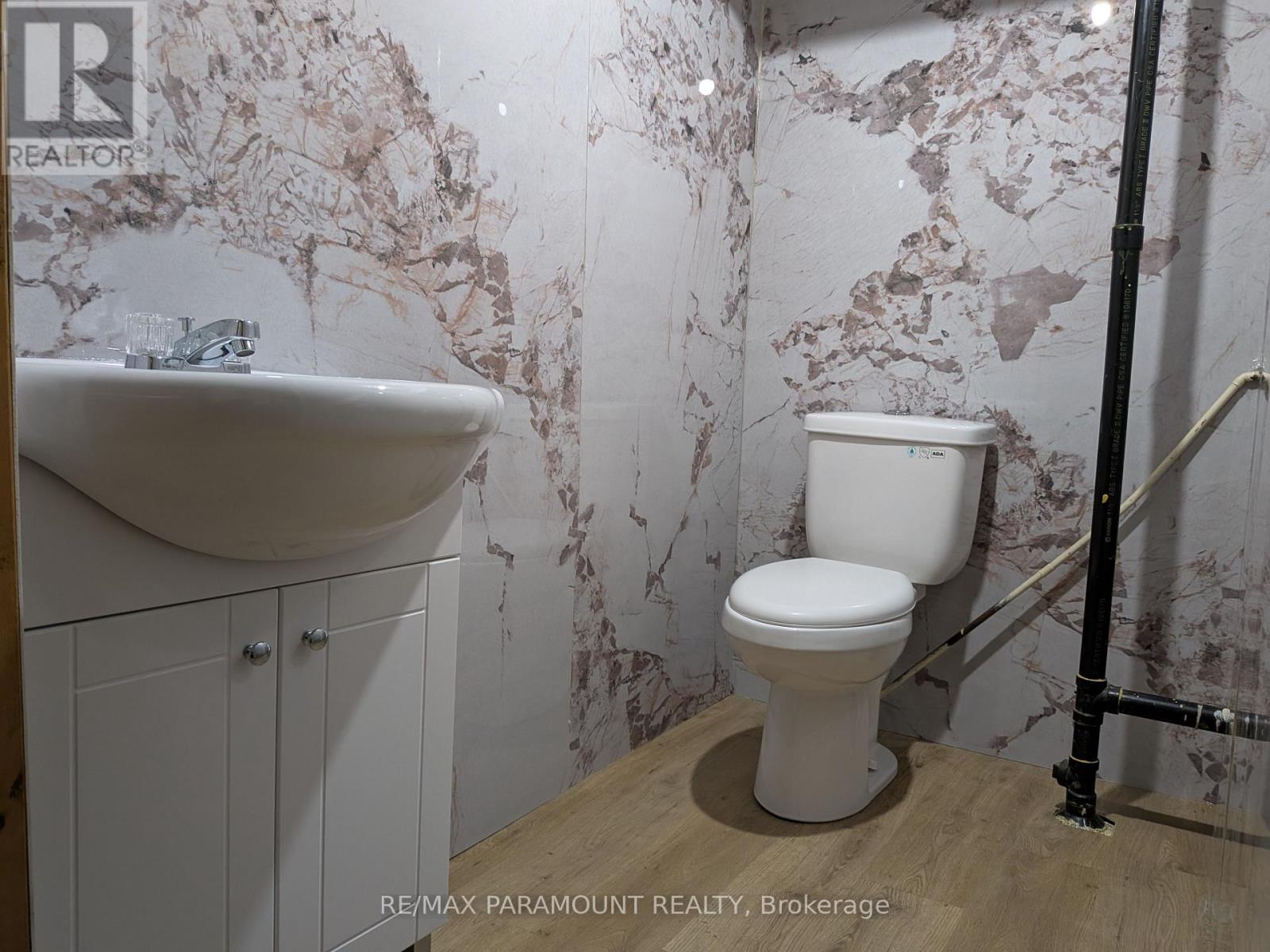 242 Millen Road, Hamilton, Ontario  L8E 2G9 - Photo 21 - X12554132