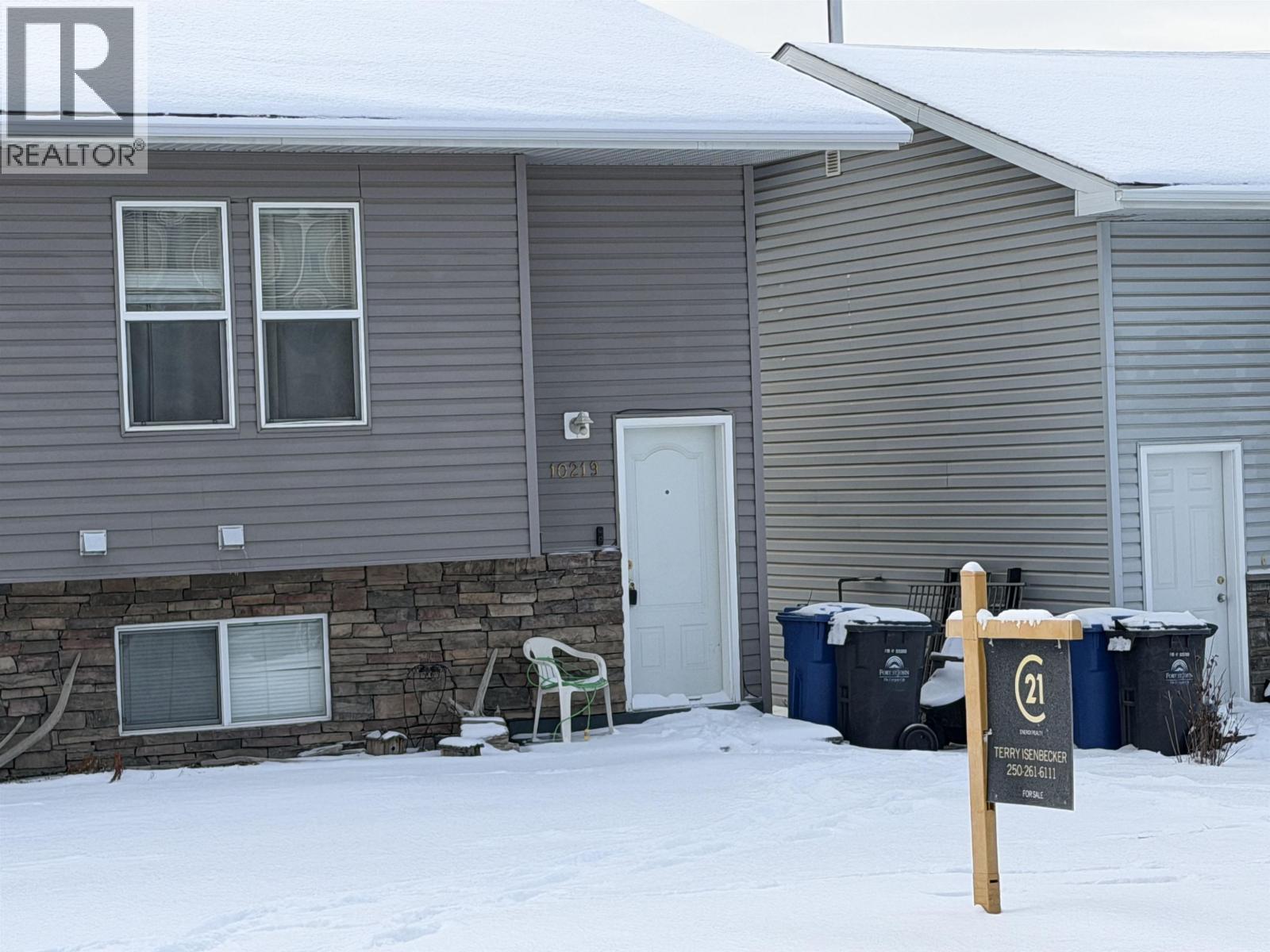 10219 102 AVENUE, Fort St. John, British Columbia