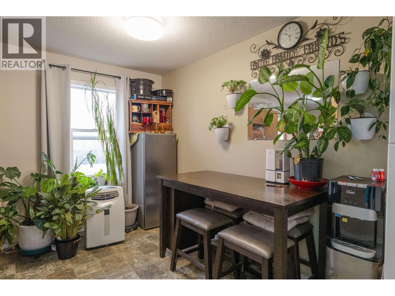 10219 102 Avenue, Fort St. John, British Columbia  V1J 2E4 - Photo 6 - R3047221