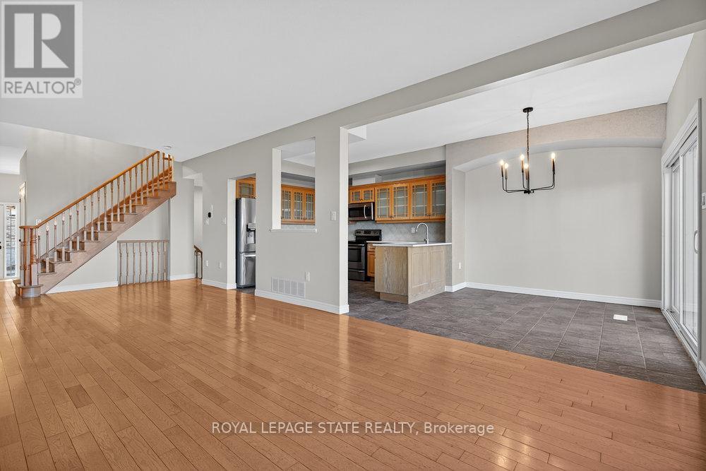 4 - 97 Sunvale Place, Hamilton, Ontario  L8E 4Z7 - Photo 18 - X12556654