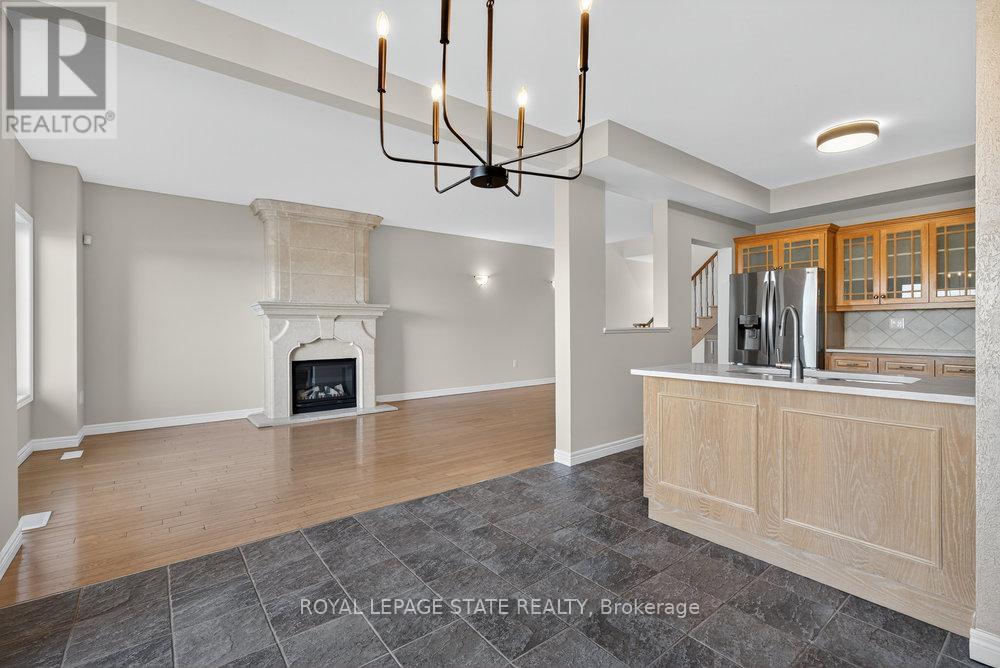 4 - 97 Sunvale Place, Hamilton, Ontario  L8E 4Z7 - Photo 19 - X12556654