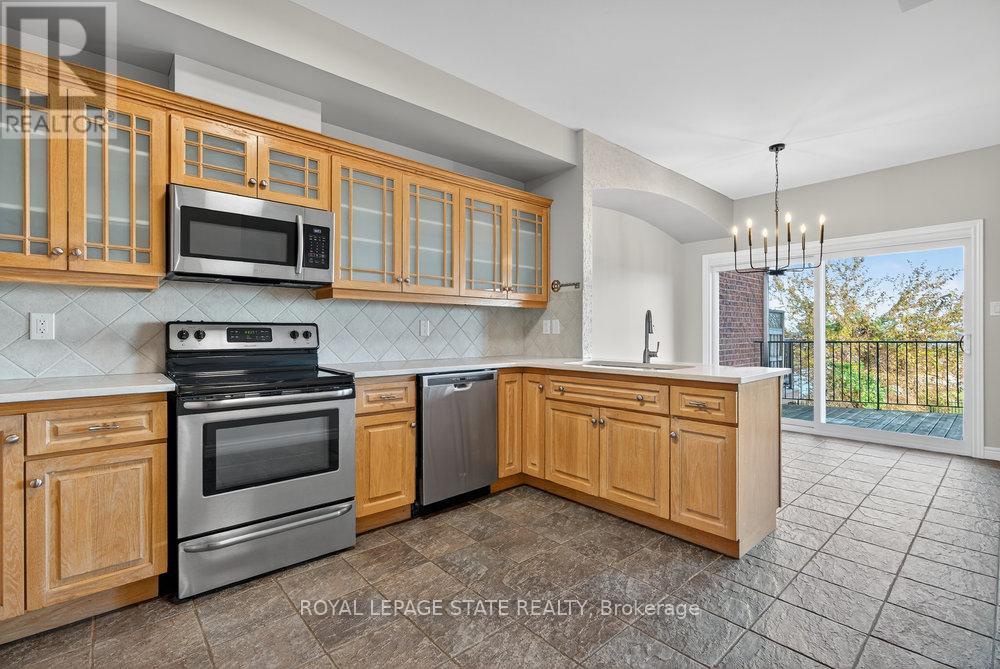 4 - 97 Sunvale Place, Hamilton, Ontario  L8E 4Z7 - Photo 21 - X12556654