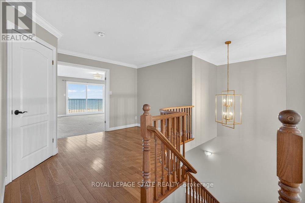 4 - 97 Sunvale Place, Hamilton, Ontario  L8E 4Z7 - Photo 28 - X12556654