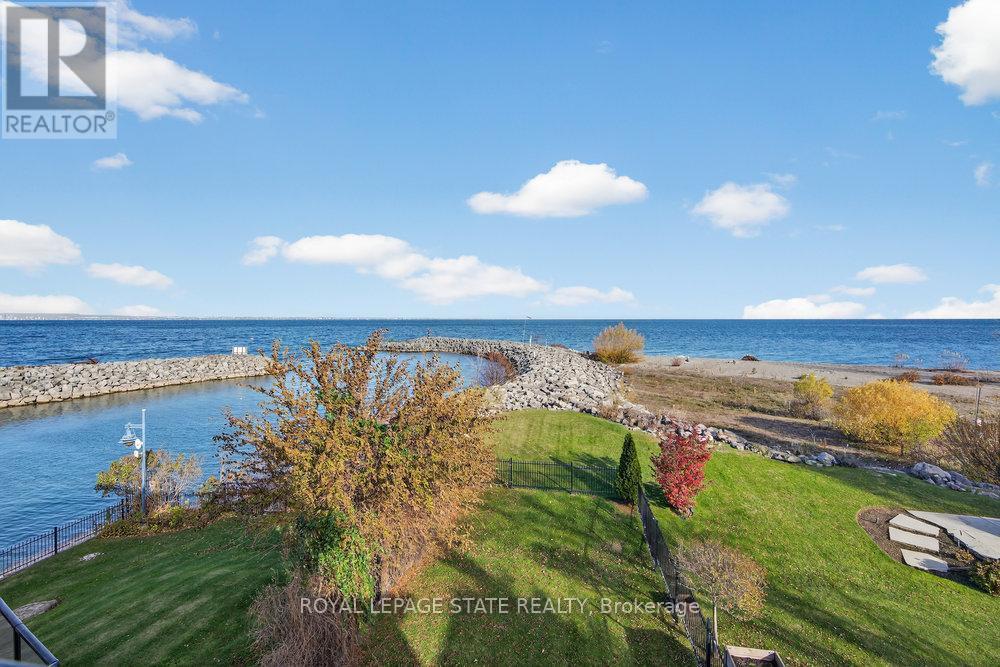 4 - 97 Sunvale Place, Hamilton, Ontario  L8E 4Z7 - Photo 32 - X12556654