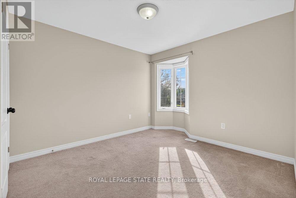 4 - 97 Sunvale Place, Hamilton, Ontario  L8E 4Z7 - Photo 37 - X12556654