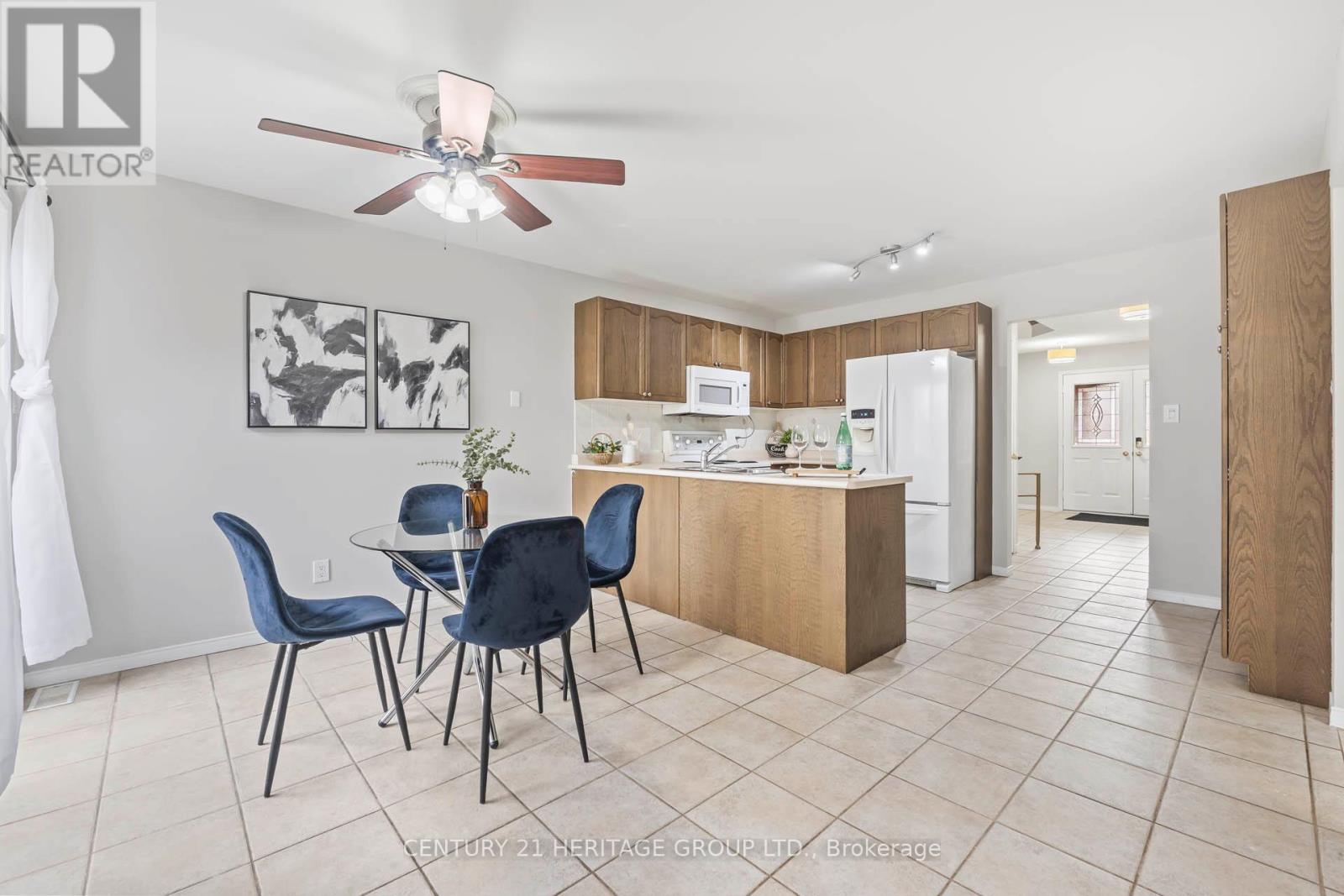 205 Braithwaite Avenue, Hamilton, Ontario  L9G 5A6 - Photo 13 - X12556760