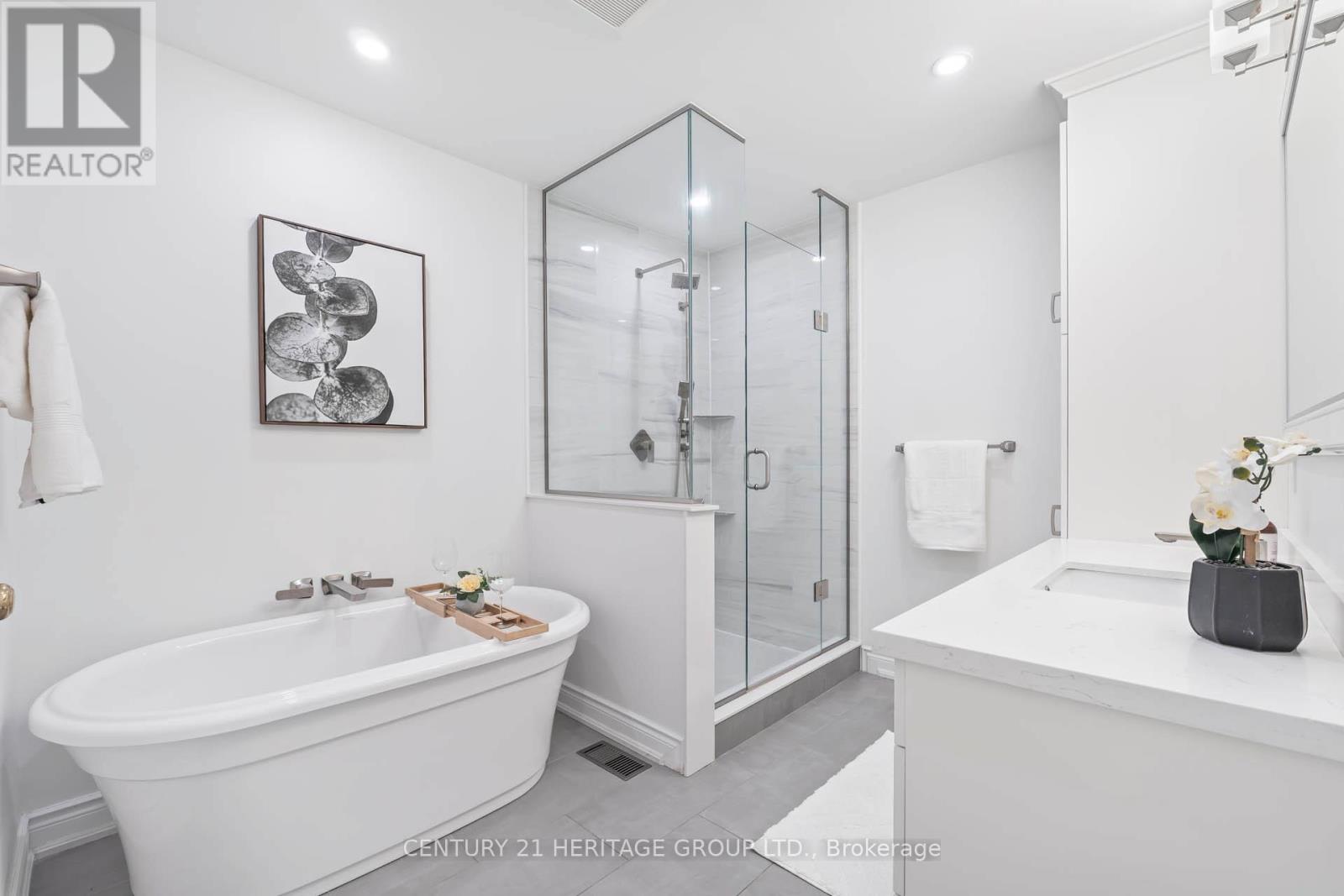 205 Braithwaite Avenue, Hamilton, Ontario  L9G 5A6 - Photo 25 - X12556760