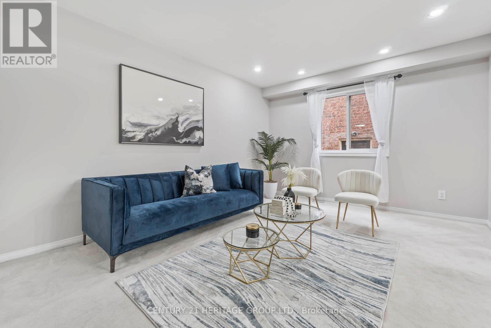 205 Braithwaite Avenue, Hamilton, Ontario  L9G 5A6 - Photo 7 - X12556760