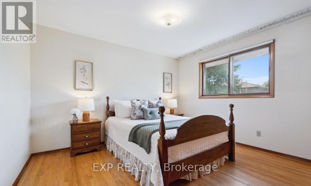 27 Palermo Crescent, Guelph, Ontario  N1E 2J8 - Photo 16 - X12556762