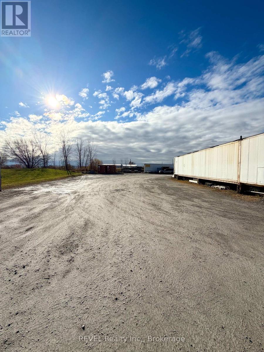 2036 Allanport Road, Thorold, Ontario  L0S 1A0 - Photo 18 - X12556790