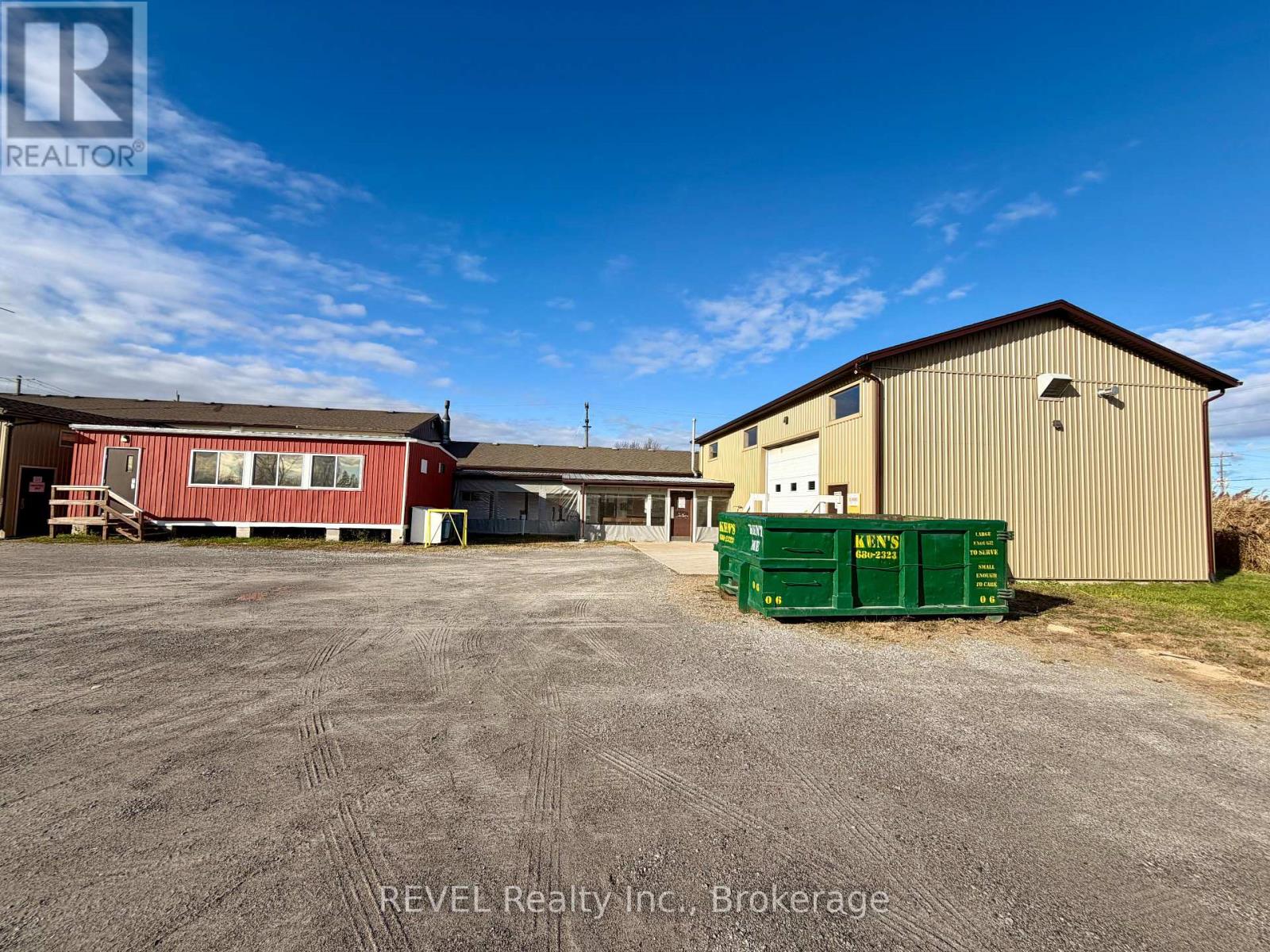 2036 Allanport Road, Thorold, Ontario  L0S 1A0 - Photo 5 - X12556790