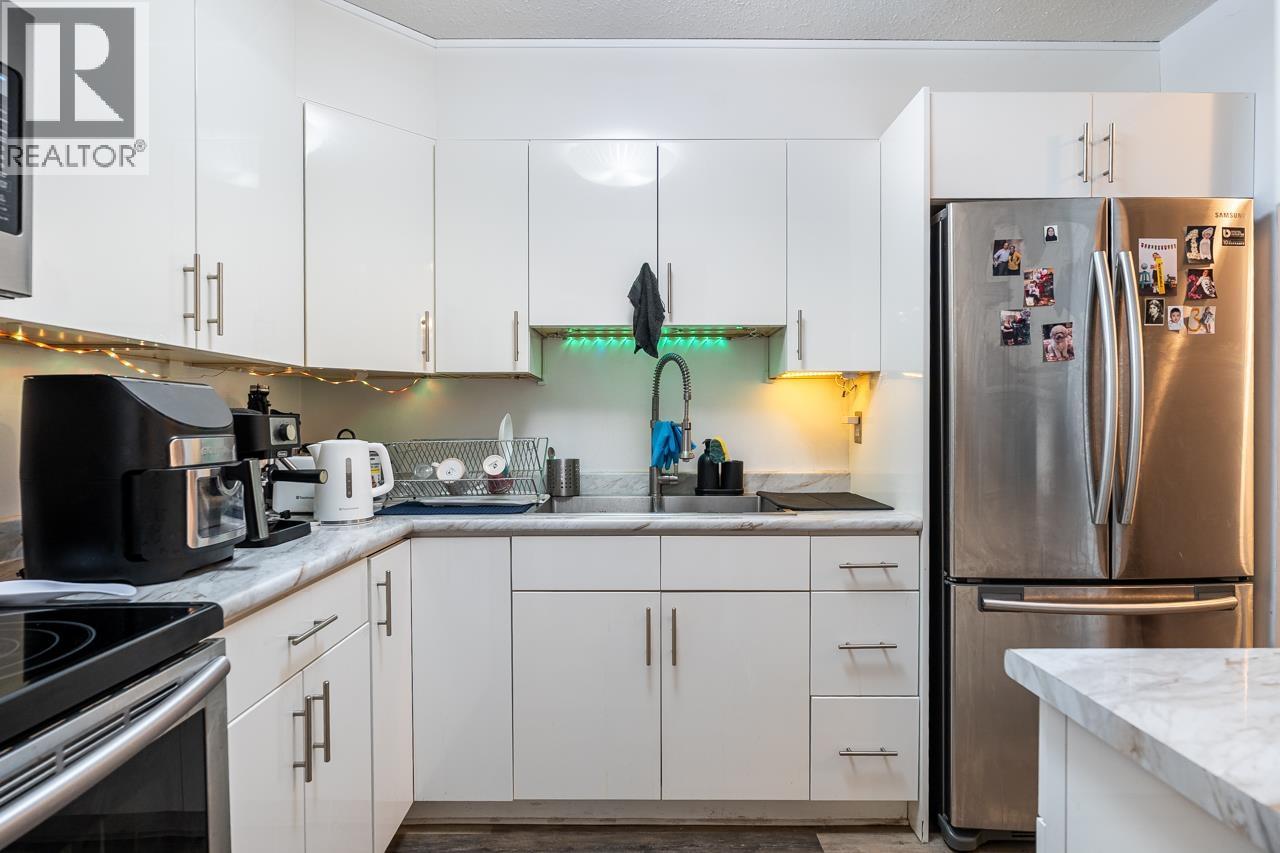 702 3755 Bartlett Court, Burnaby, British Columbia V3J 7G7 - Photo 8 - R3068473