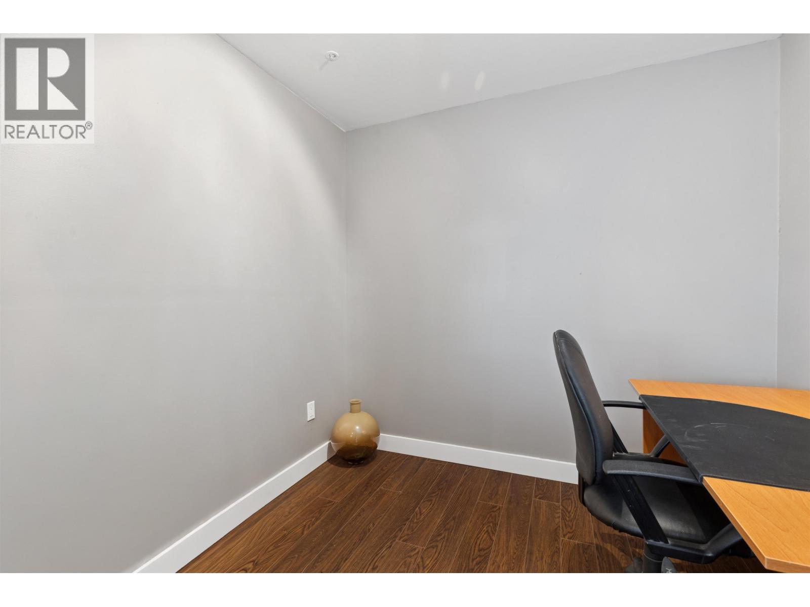 204 7700 Gilbert Road, Richmond, British Columbia  V7C 3W2 - Photo 15 - R3068481