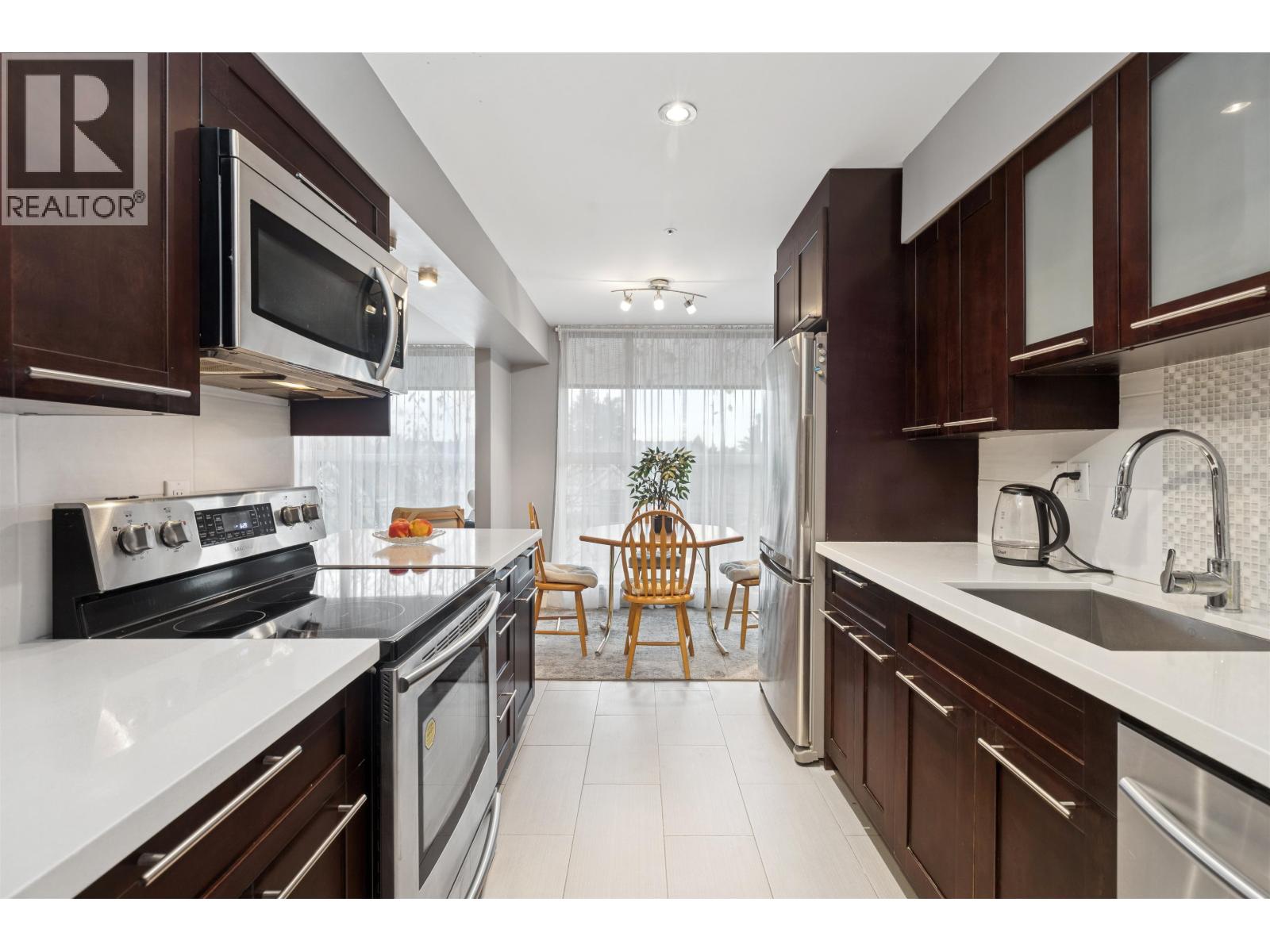 204 7700 Gilbert Road, Richmond, British Columbia  V7C 3W2 - Photo 2 - R3068481