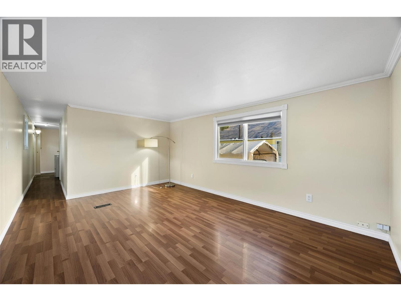 2380 Westsyde Road Unit# 19, Kamloops, British Columbia  V2B 7C4 - Photo 4 - 10369362