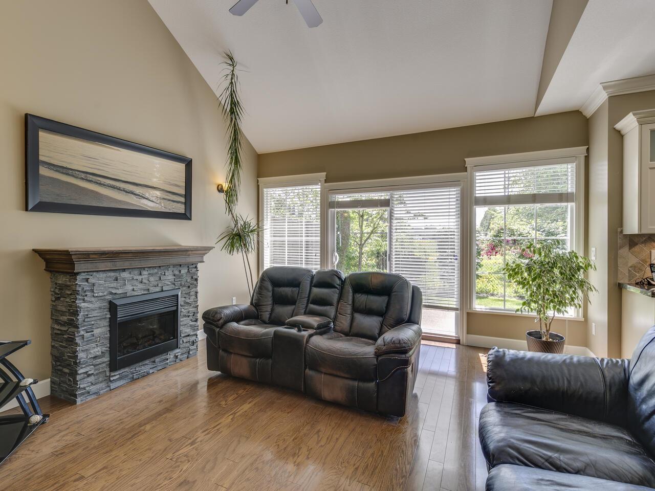 11 32792 Lightbody Court, Mission, British Columbia  V4S 1A1 - Photo 4 - R3068518