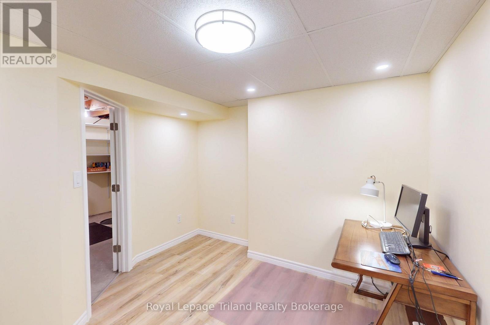 123 Forestway Trail, Woodstock, Ontario  N4S 9A7 - Photo 22 - X12556802