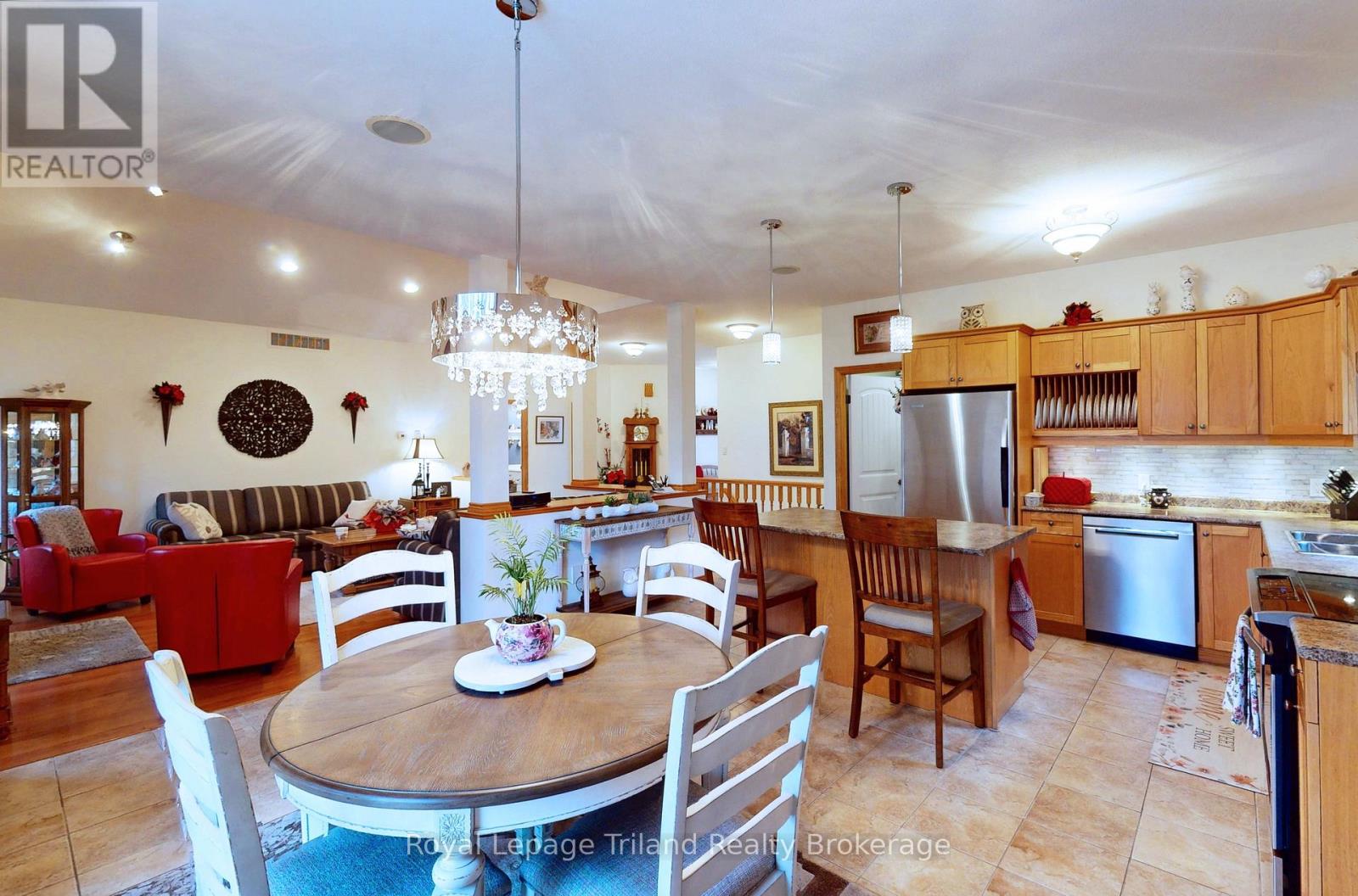 123 Forestway Trail, Woodstock, Ontario  N4S 9A7 - Photo 7 - X12556802