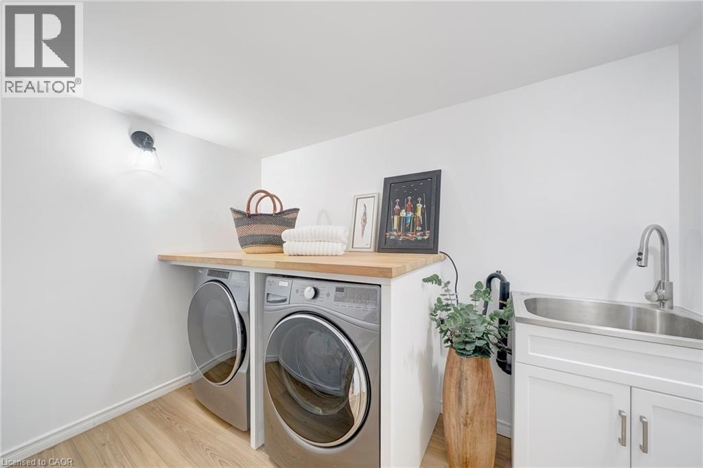 5699 Raleigh Street, Mississauga, Ontario  L5M 7E6 - Photo 33 - 40782158