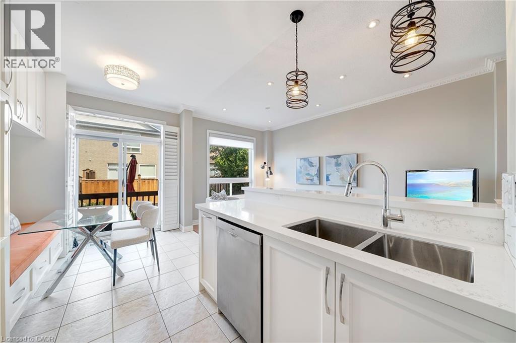 5699 Raleigh Street, Mississauga, Ontario  L5M 7E6 - Photo 27 - 40782158