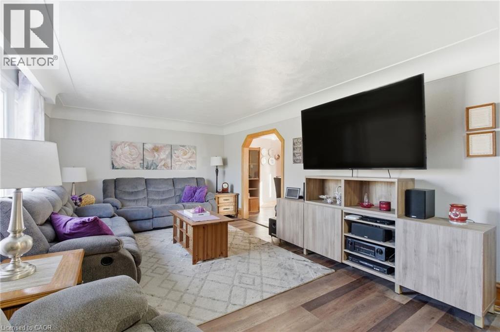 160 First Road W, Stoney Creek, Ontario  L8J 2R4 - Photo 9 - 40788926