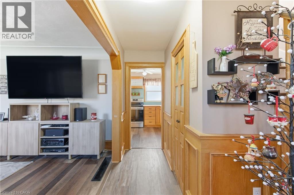 160 First Road W, Stoney Creek, Ontario  L8J 2R4 - Photo 8 - 40788926