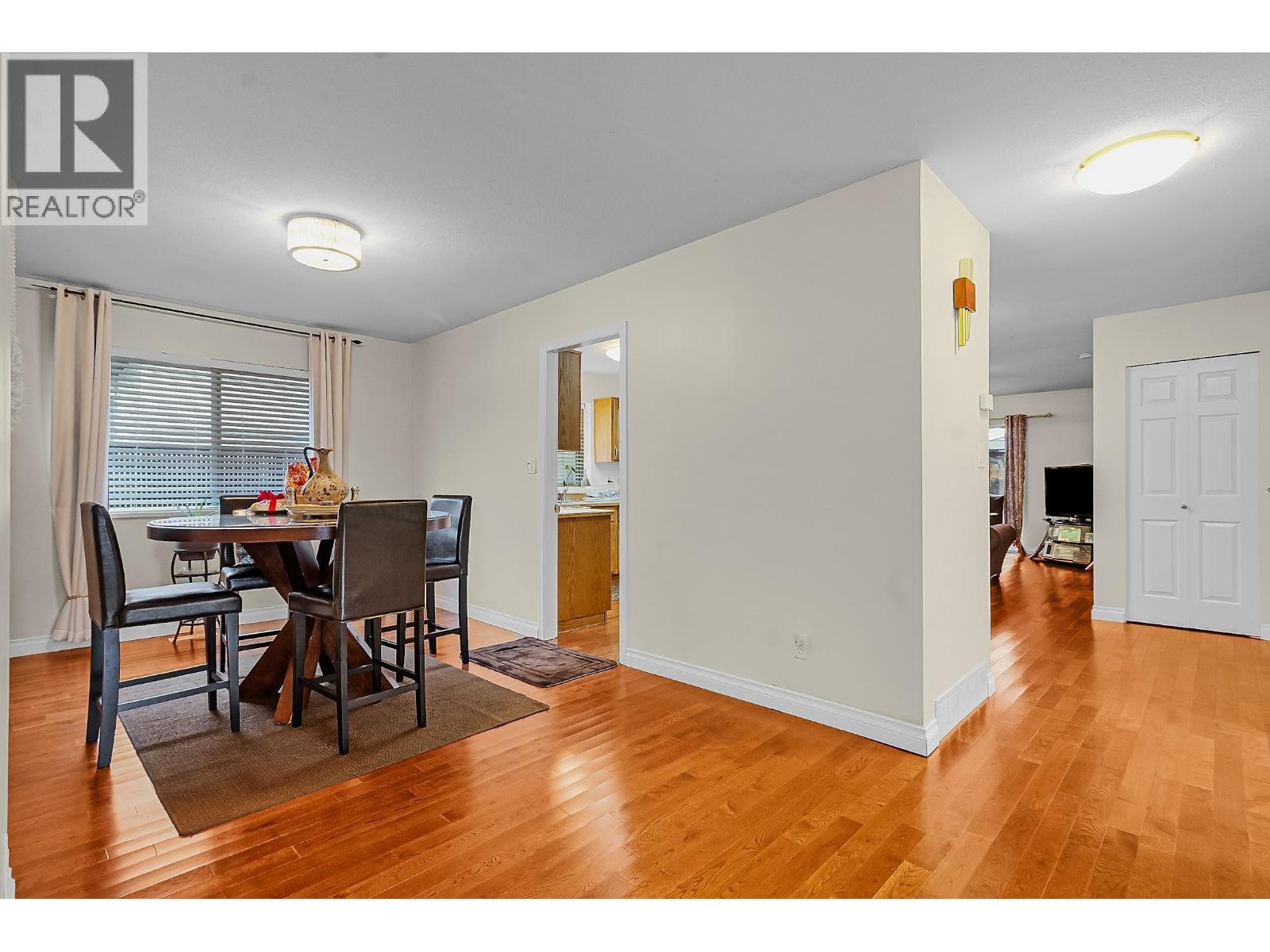 12545 220a Street, Maple Ridge, British Columbia  V2X 0V6 - Photo 16 - R3068222