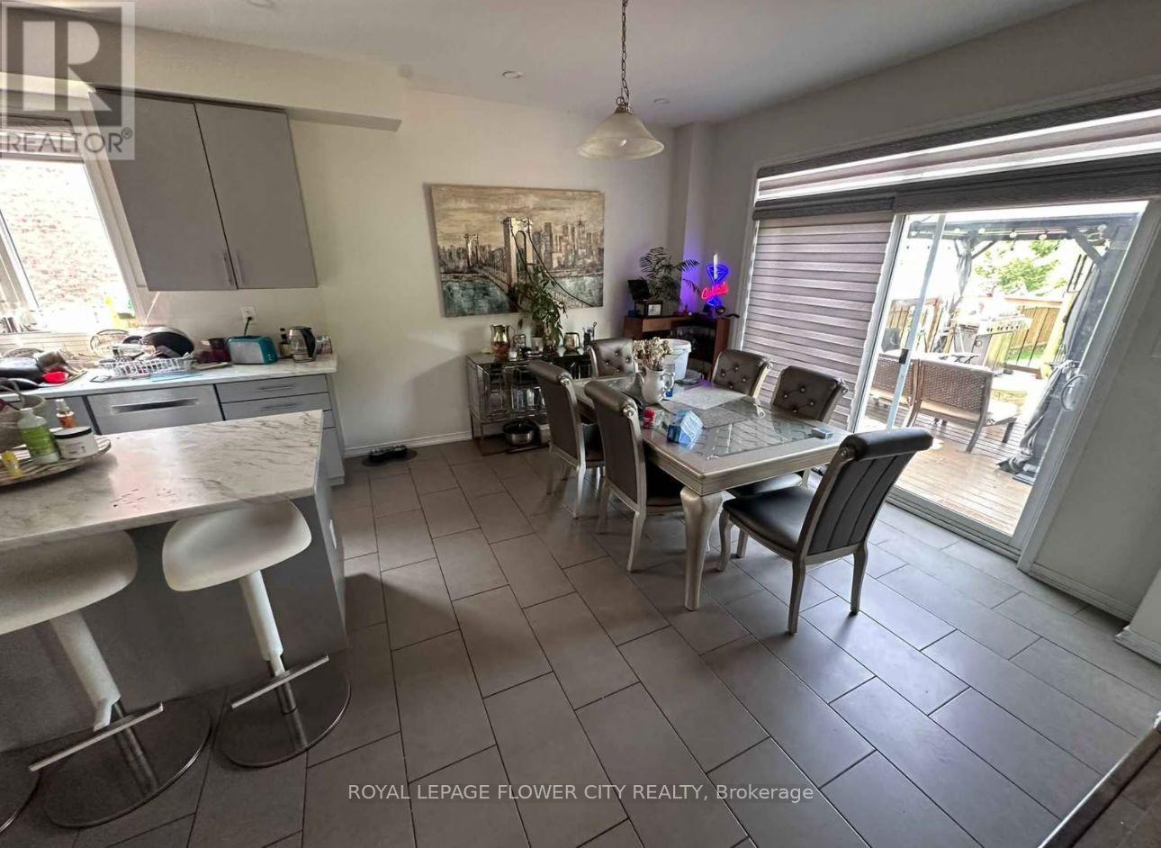 14 Iguana Trail, Brampton, Ontario  L7A 4N2 - Photo 3 - W12556292