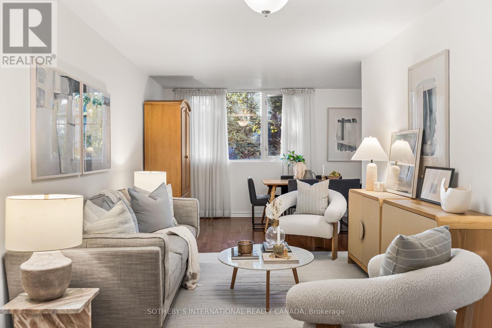 209 - 356 Mcrae Drive, Toronto, Ontario  M4G 4G4 - Photo 1 - C12556814