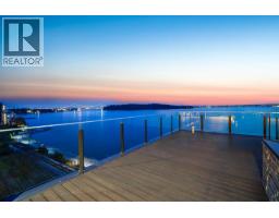 602 2090 ARGYLE AVENUE, West Vancouver, British Columbia